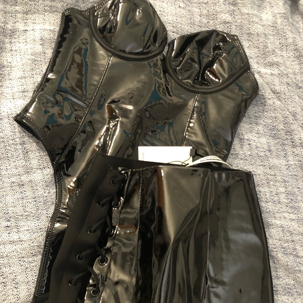 Patent leather set.